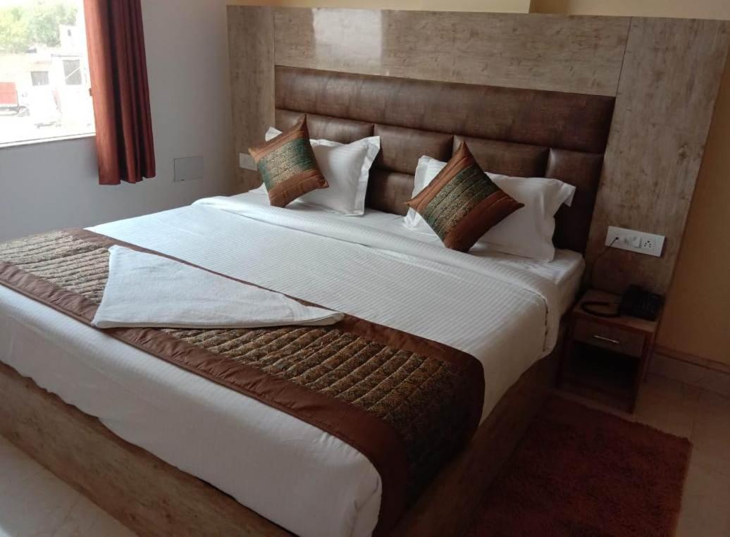 Hotel Broadway Νέο Δελχί Εξωτερικό φωτογραφία